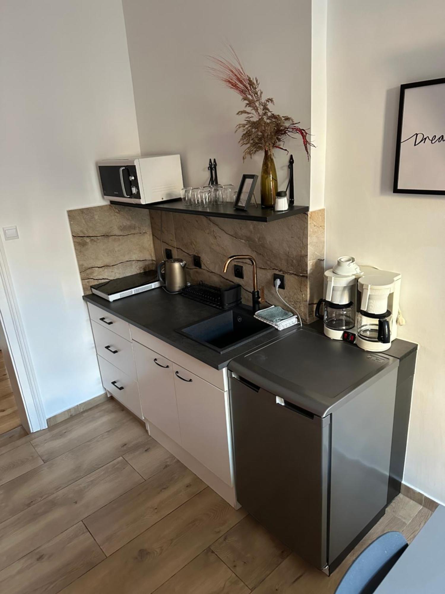 Apartament Trzecie Pietro Познан Екстериор снимка